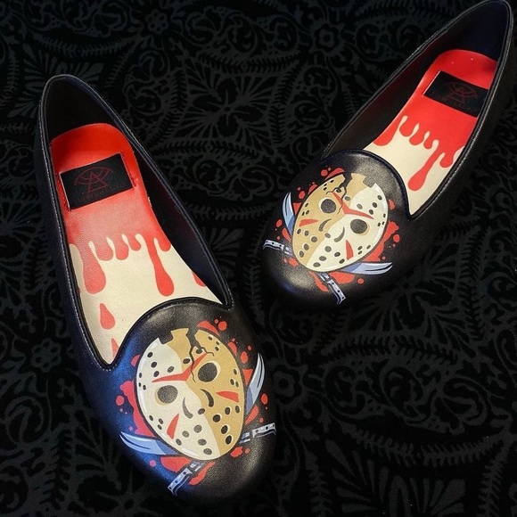StrangeCult “Crystal Lake Lydia Flat” Jason Friday the 13th Size 9 US Womens NIB - Picture 3 of 12